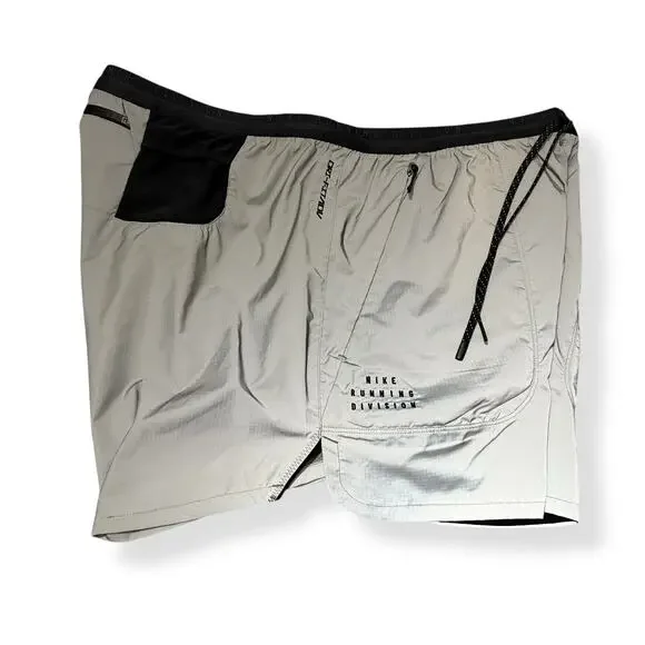 Nike Run Division Dri-Fit ADV Reflective 4” Shorts Men's Size XL FZ1123-035 New